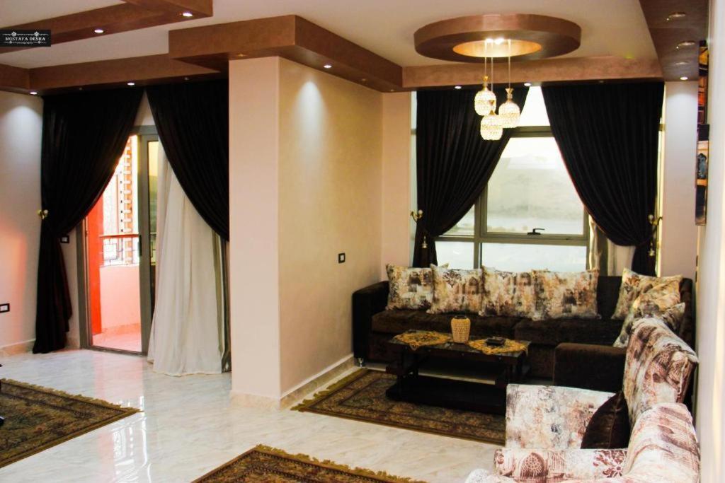 Aswan Plaza - Share Apartment Eksteriør billede